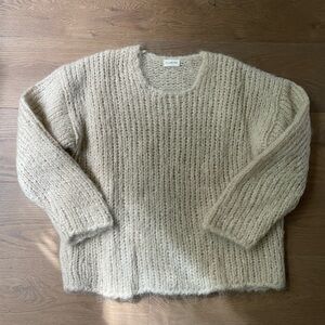By Marlene Birger sweater size XS only worn once